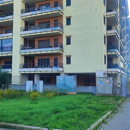 Love Home Apartament Near The Airport Фиумичино Екстериор снимка