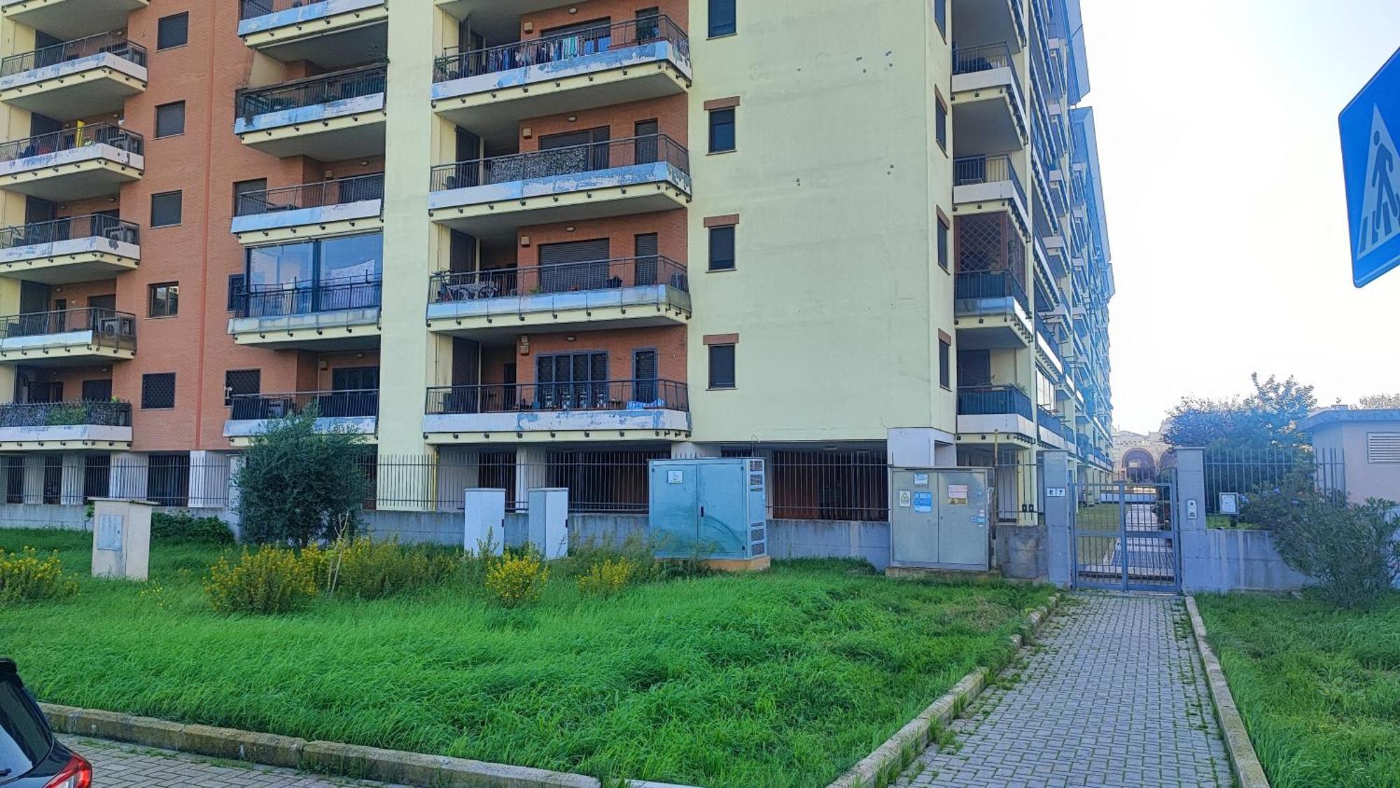 Love Home Apartament Near The Airport Фиумичино Екстериор снимка